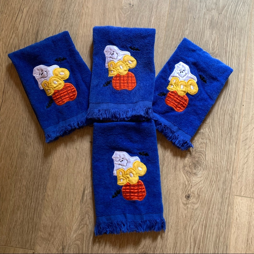 Vintage "Boo" Halloween Hand Towel Set